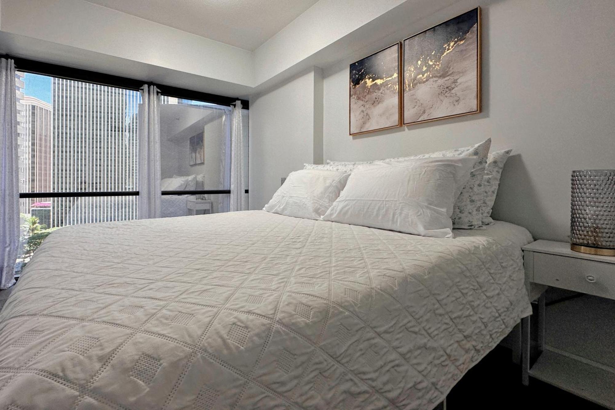 Condotel With Free Parking Wifi Central Ac Honolulu Room photo